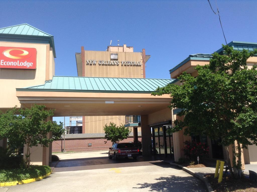 Rodeway Inn & Suites New Orleans Exterior photo