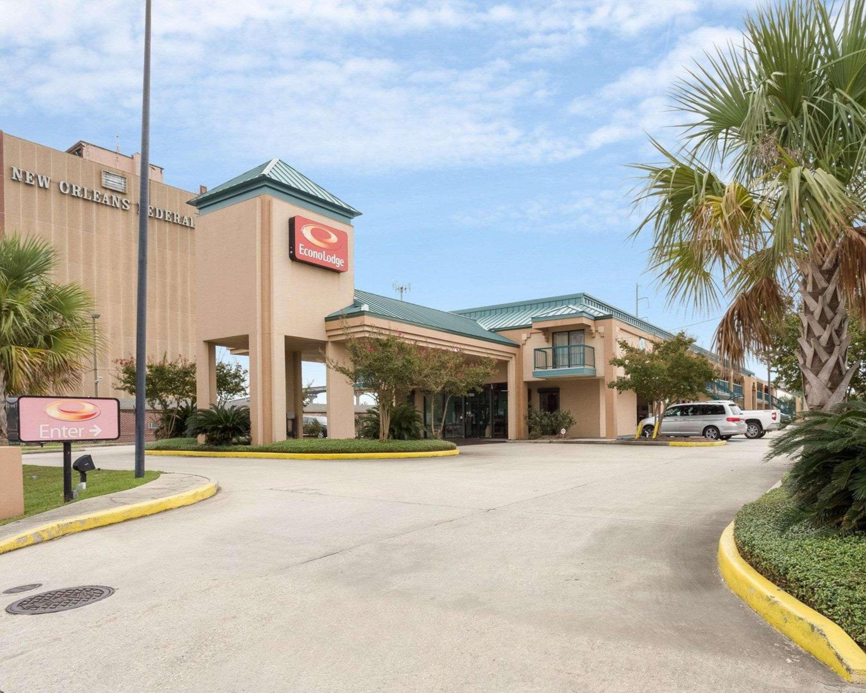 Rodeway Inn & Suites New Orleans Exterior photo