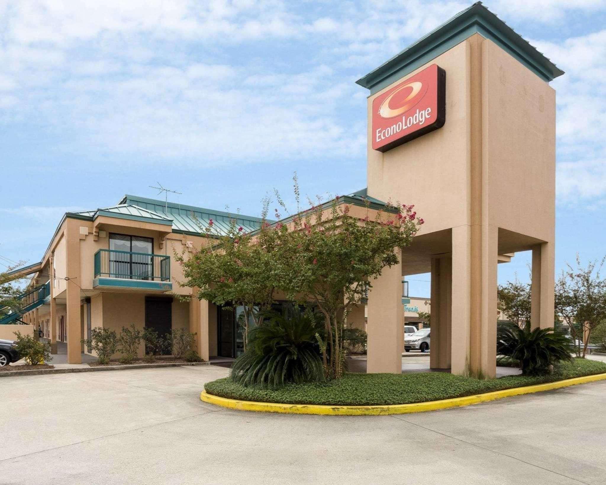 Rodeway Inn & Suites New Orleans Exterior photo